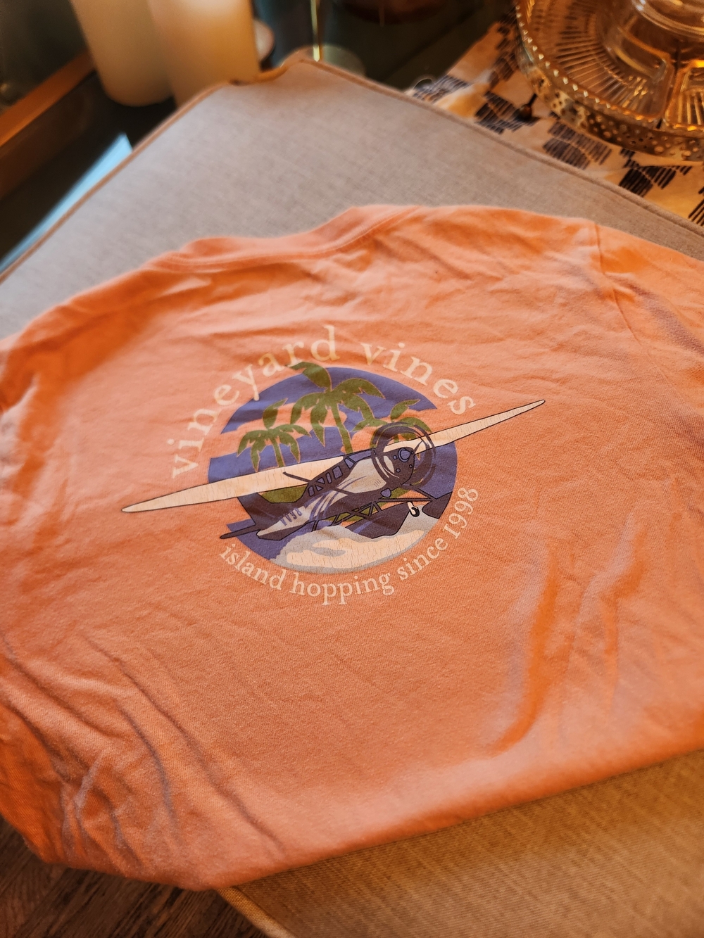 Vineyard Vines Coral Graphic Tee - Island Hopping Youth Size S